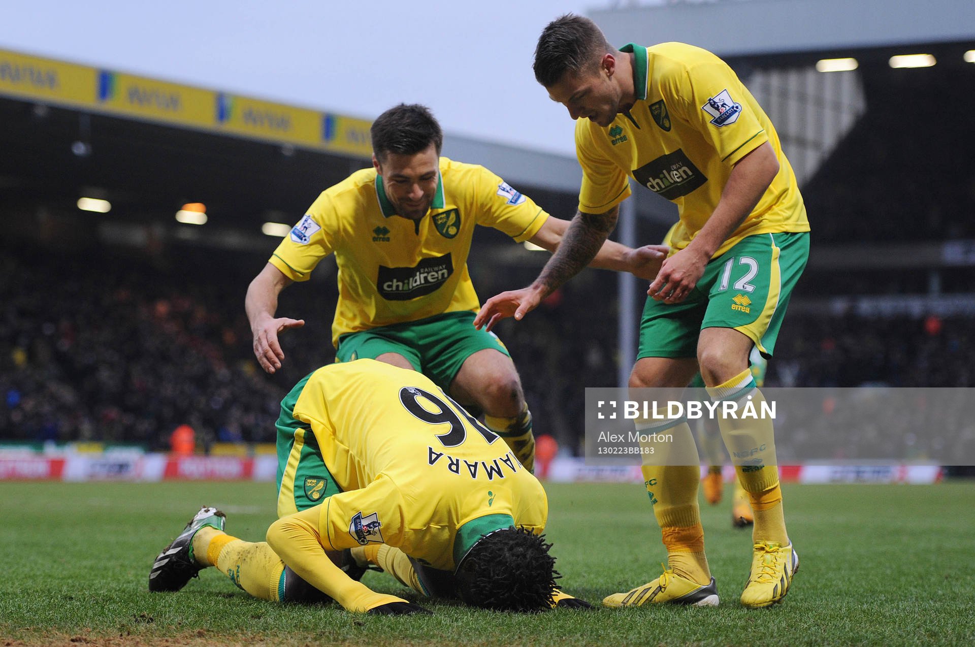 Football - Norwich City v Everton - Barclays Premier League