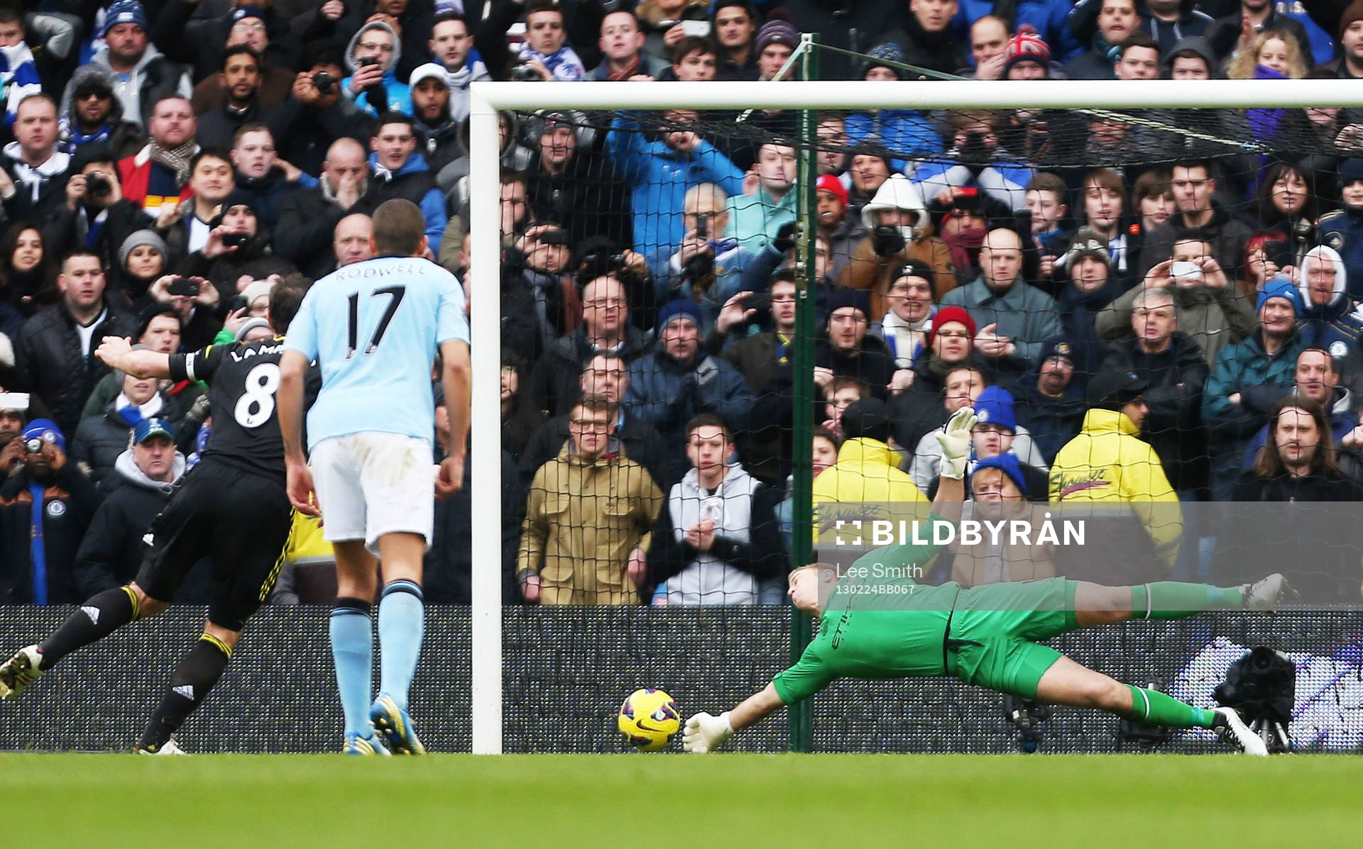 Football - Manchester City v Chelsea - Barclays Premier