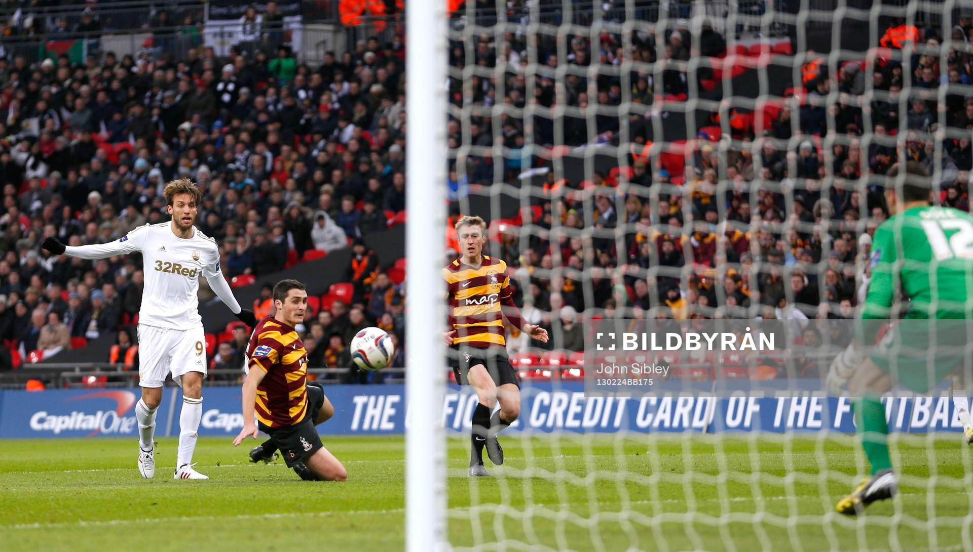 Football - Bradford City v Swansea City - Capital One Cup