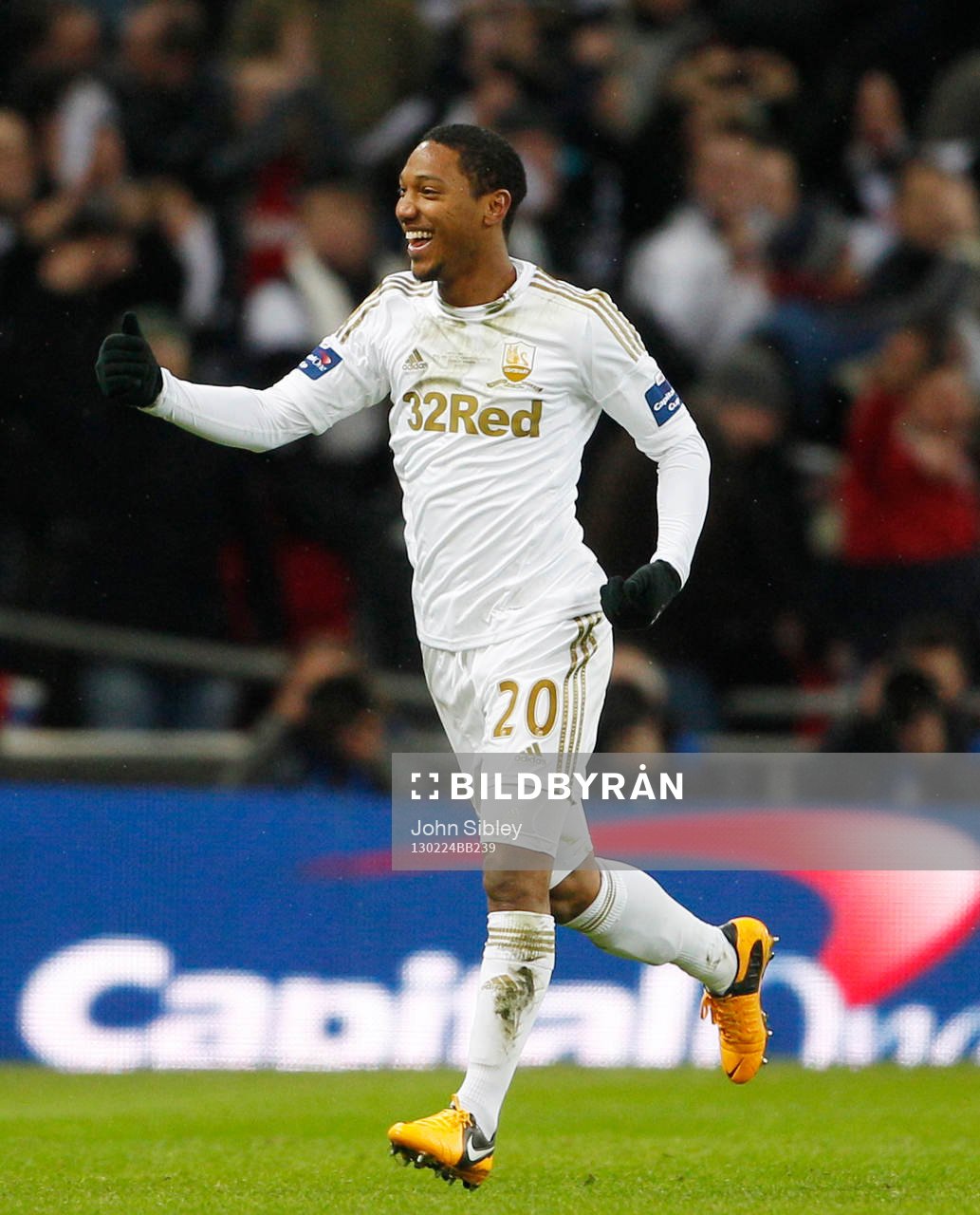 Football - Bradford City v Swansea City - Capital One Cup
