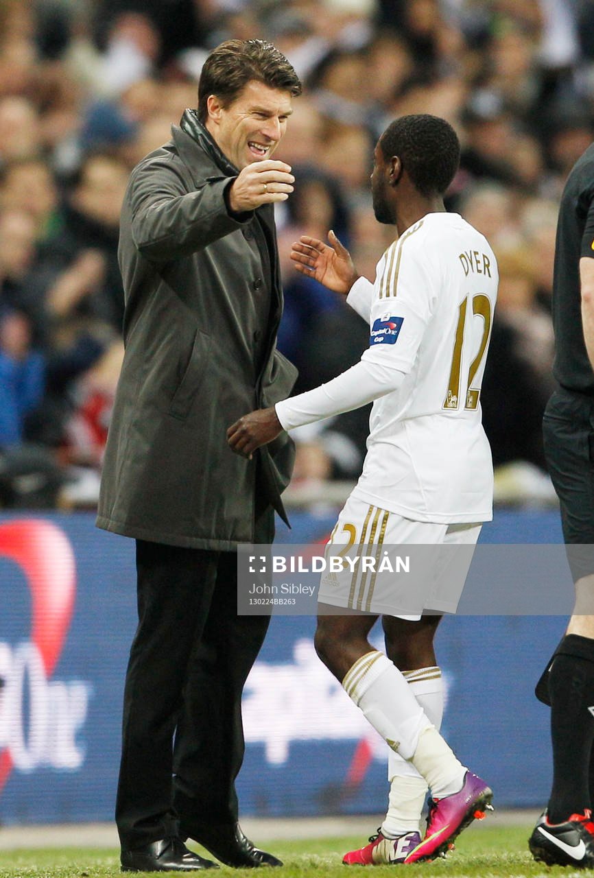 Football - Bradford City v Swansea City - Capital One Cup