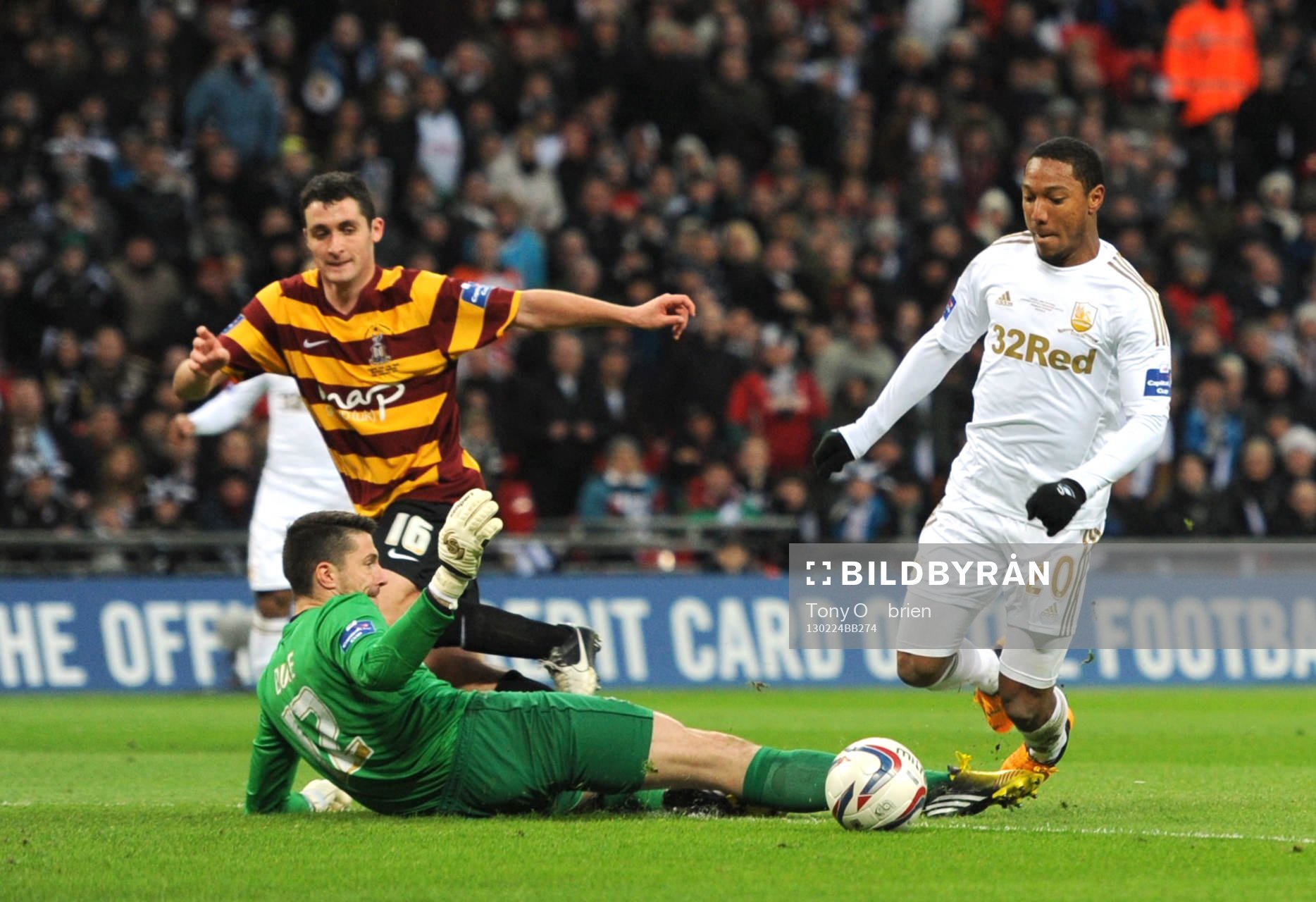 Football - Bradford City v Swansea City - Capital One Cup