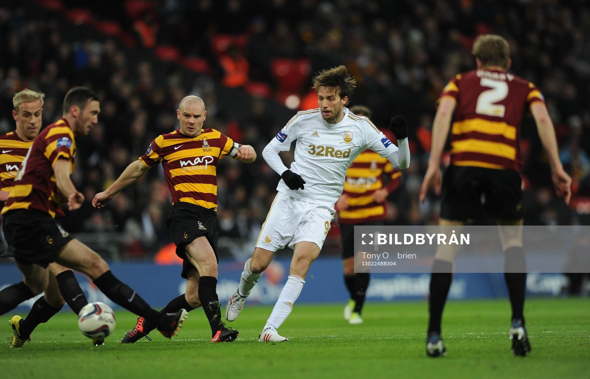 Football - Bradford City v Swansea City - Capital One Cup