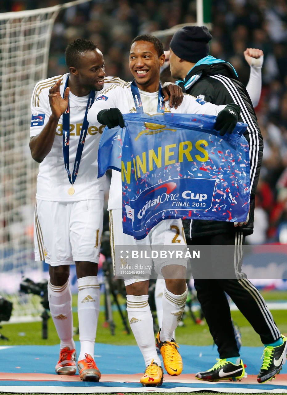 Football - Bradford City v Swansea City - Capital One Cup