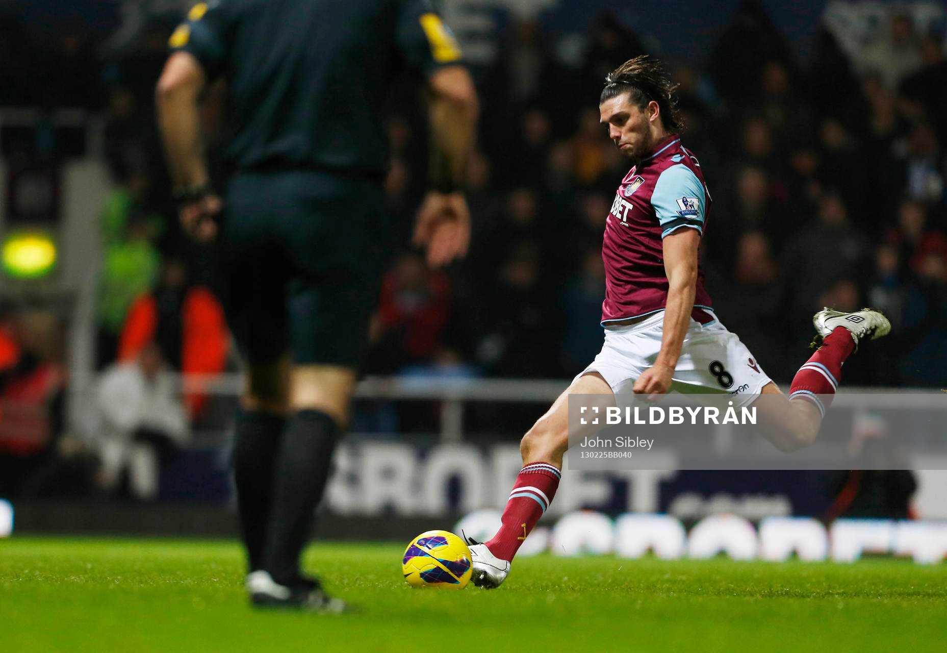 Football - West Ham United v Tottenham Hotspur - Barclays
