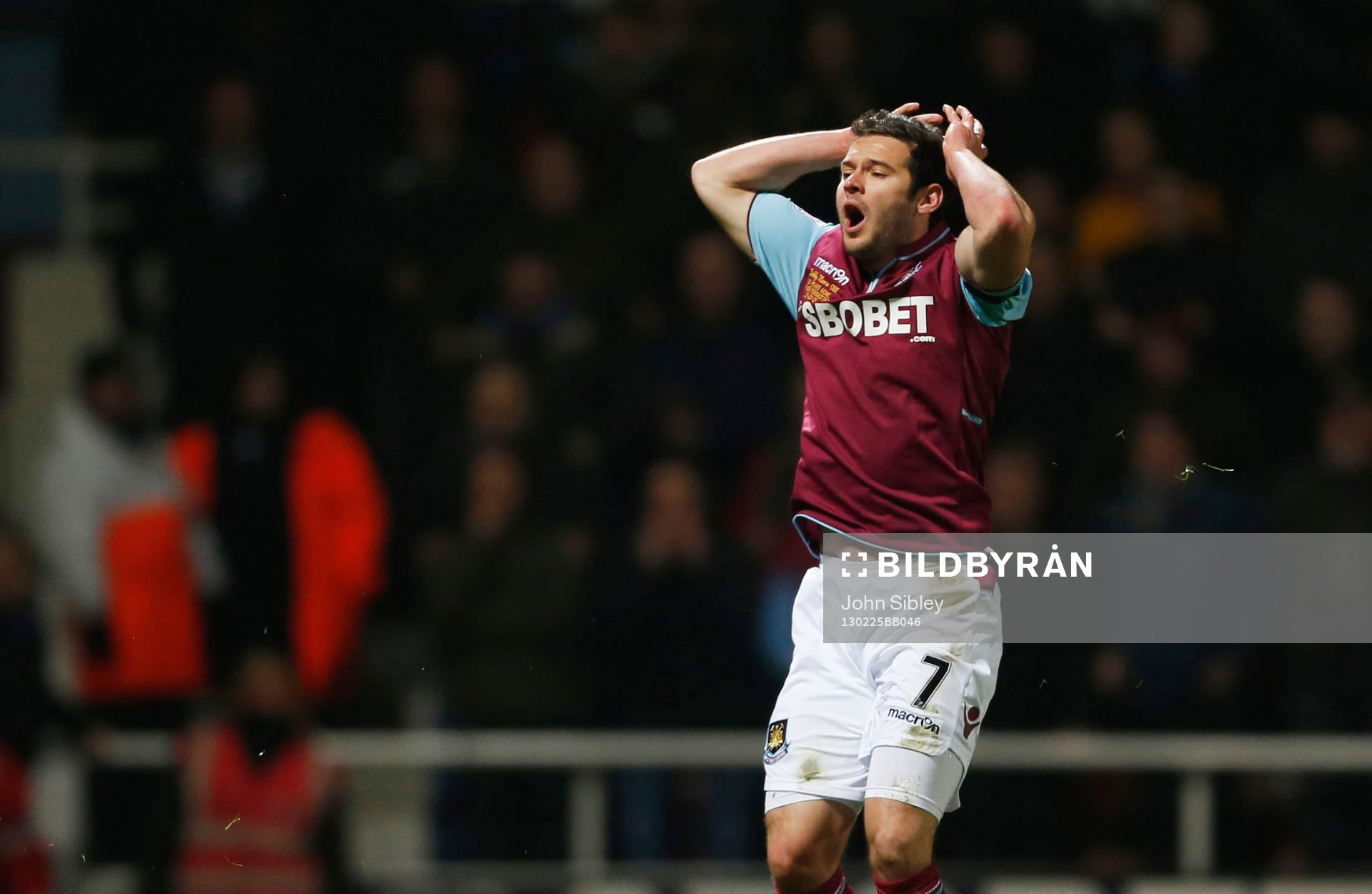 Football - West Ham United v Tottenham Hotspur - Barclays