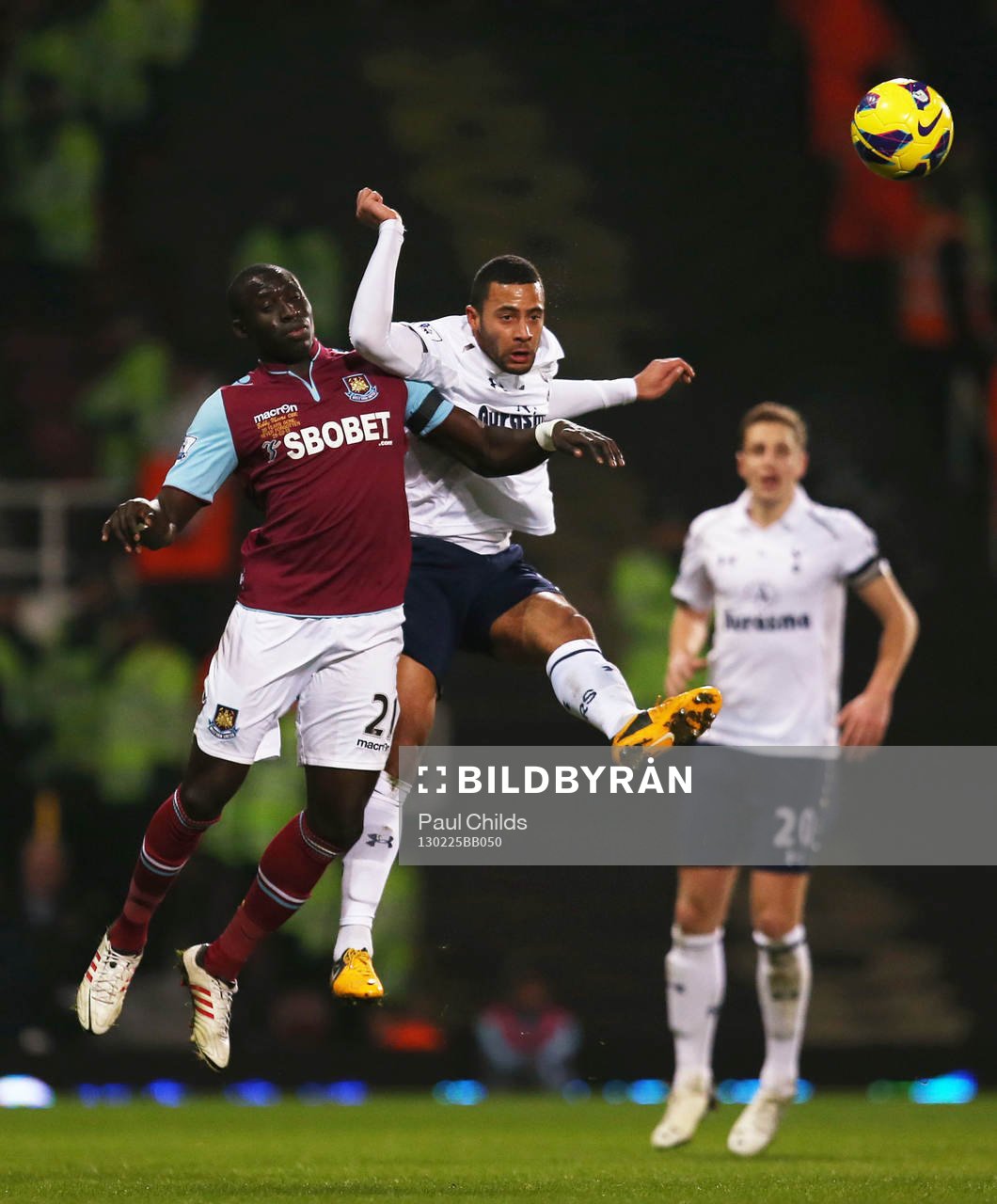 Football - West Ham United v Tottenham Hotspur - Barclays