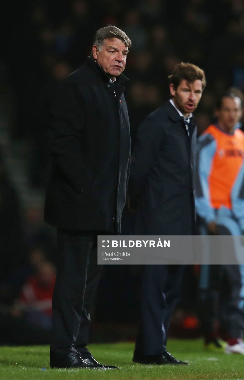 Football - West Ham United v Tottenham Hotspur - Barclays