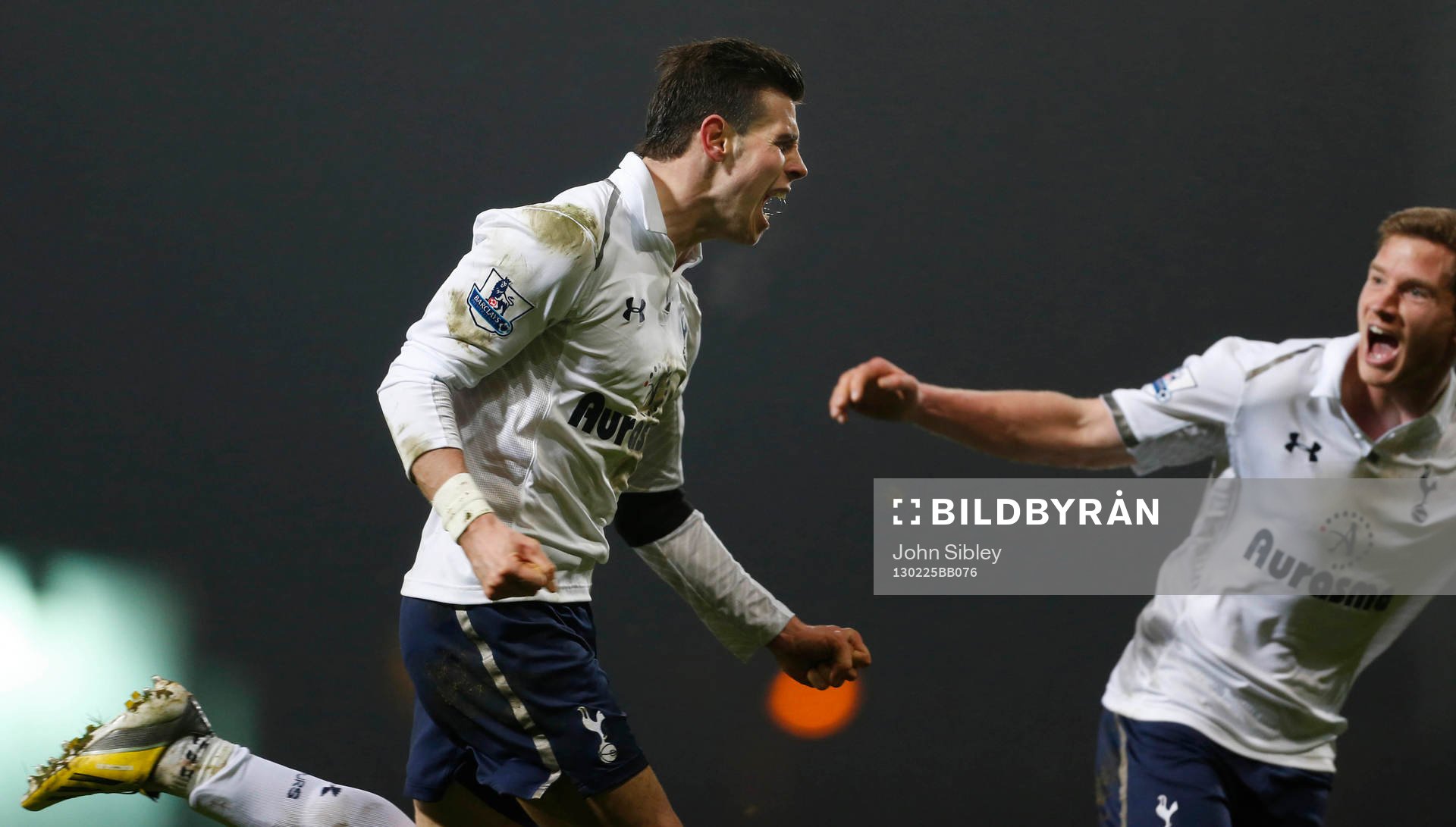 Football - West Ham United v Tottenham Hotspur - Barclays