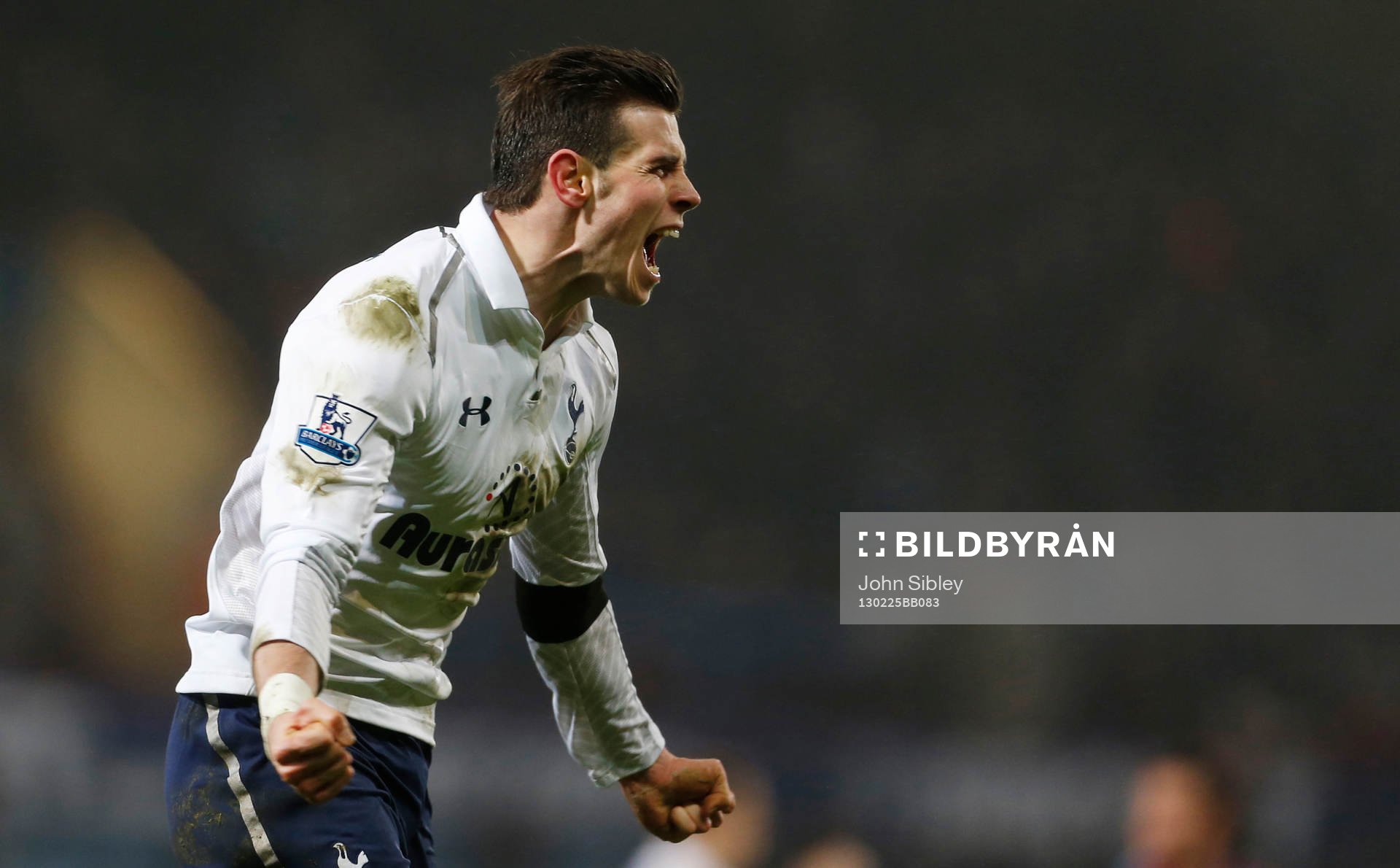 Football - West Ham United v Tottenham Hotspur - Barclays