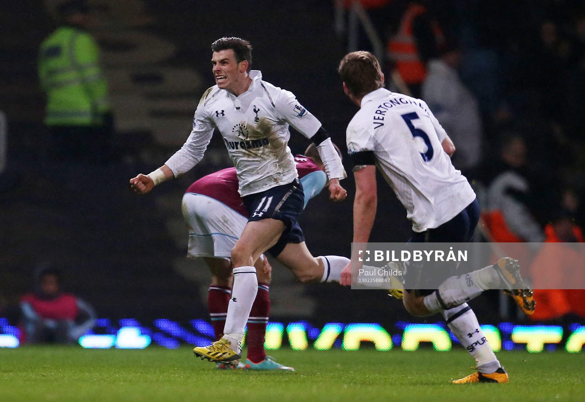Football - West Ham United v Tottenham Hotspur - Barclays