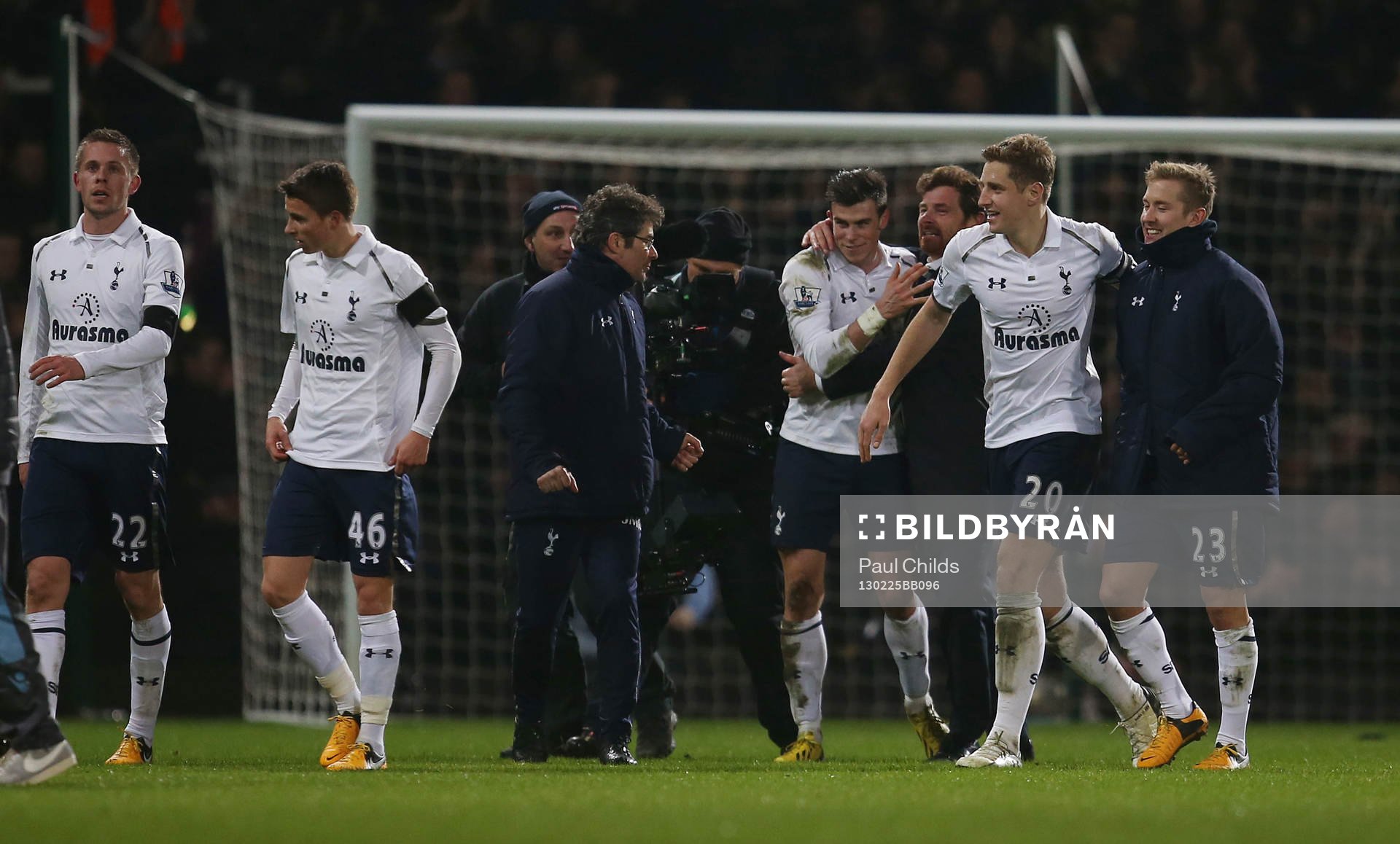 Football - West Ham United v Tottenham Hotspur - Barclays