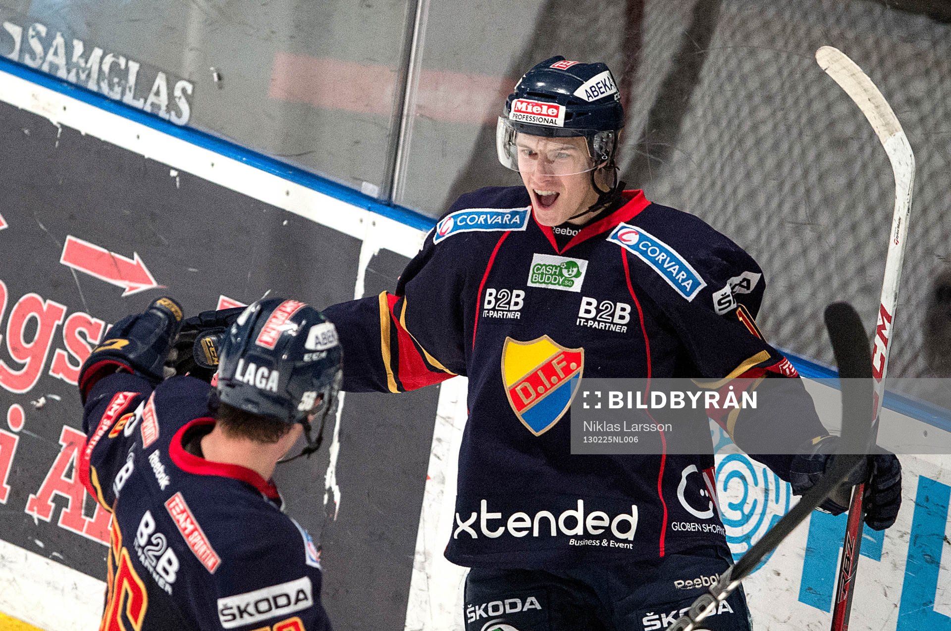 Alexander Wennberg, Djurgården jublar över 3-0 målet