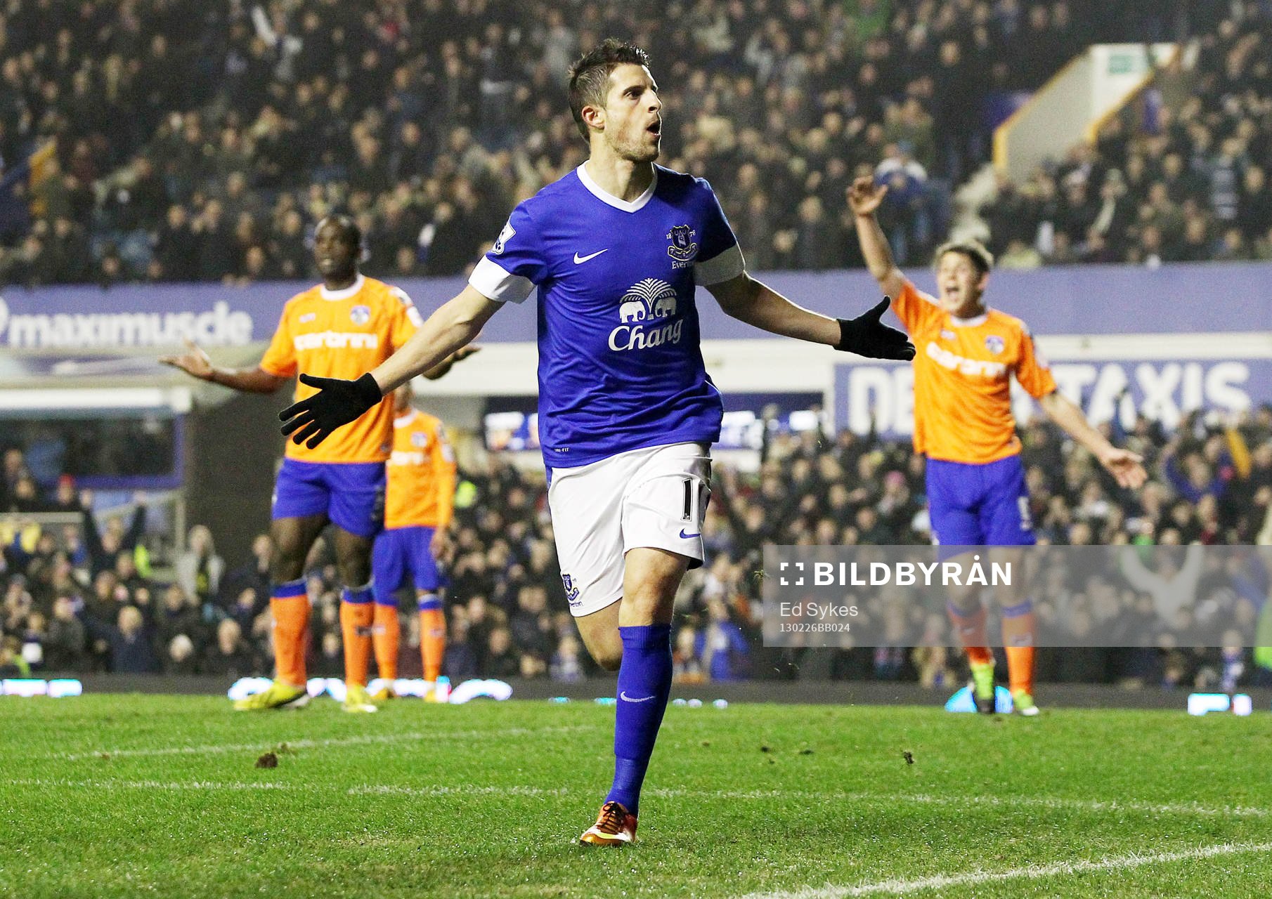 Football - Everton v Oldham Athletic - FA Cup Fifth Round