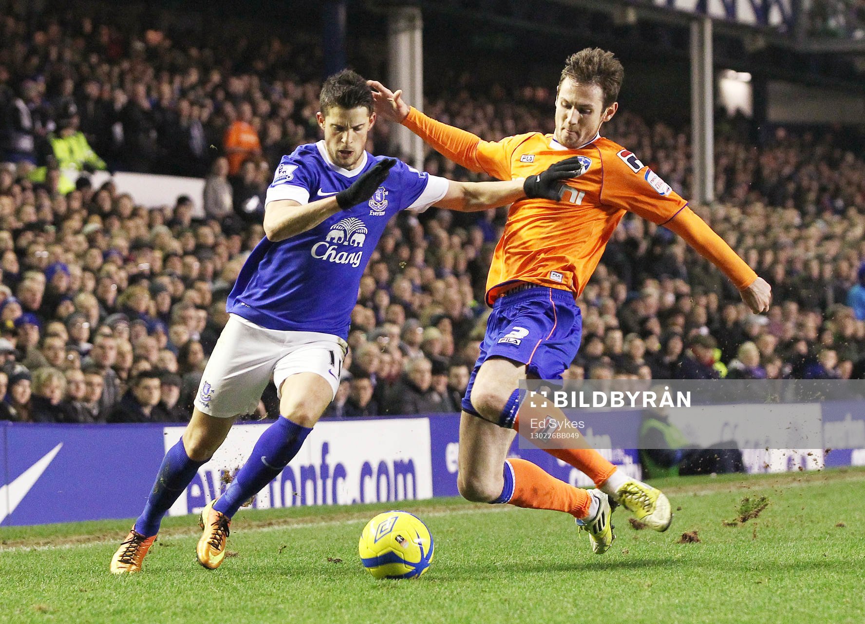 Football - Everton v Oldham Athletic - FA Cup Fifth Round