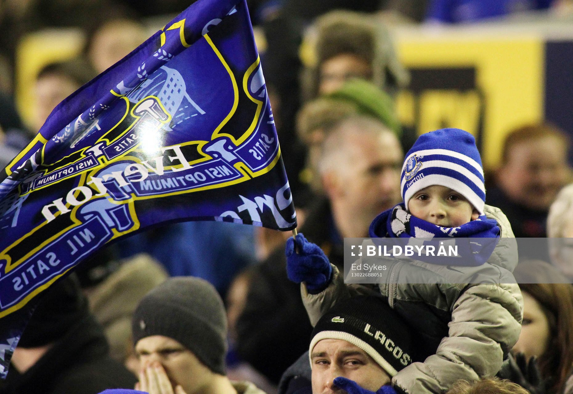 Football - Everton v Oldham Athletic - FA Cup Fifth Round