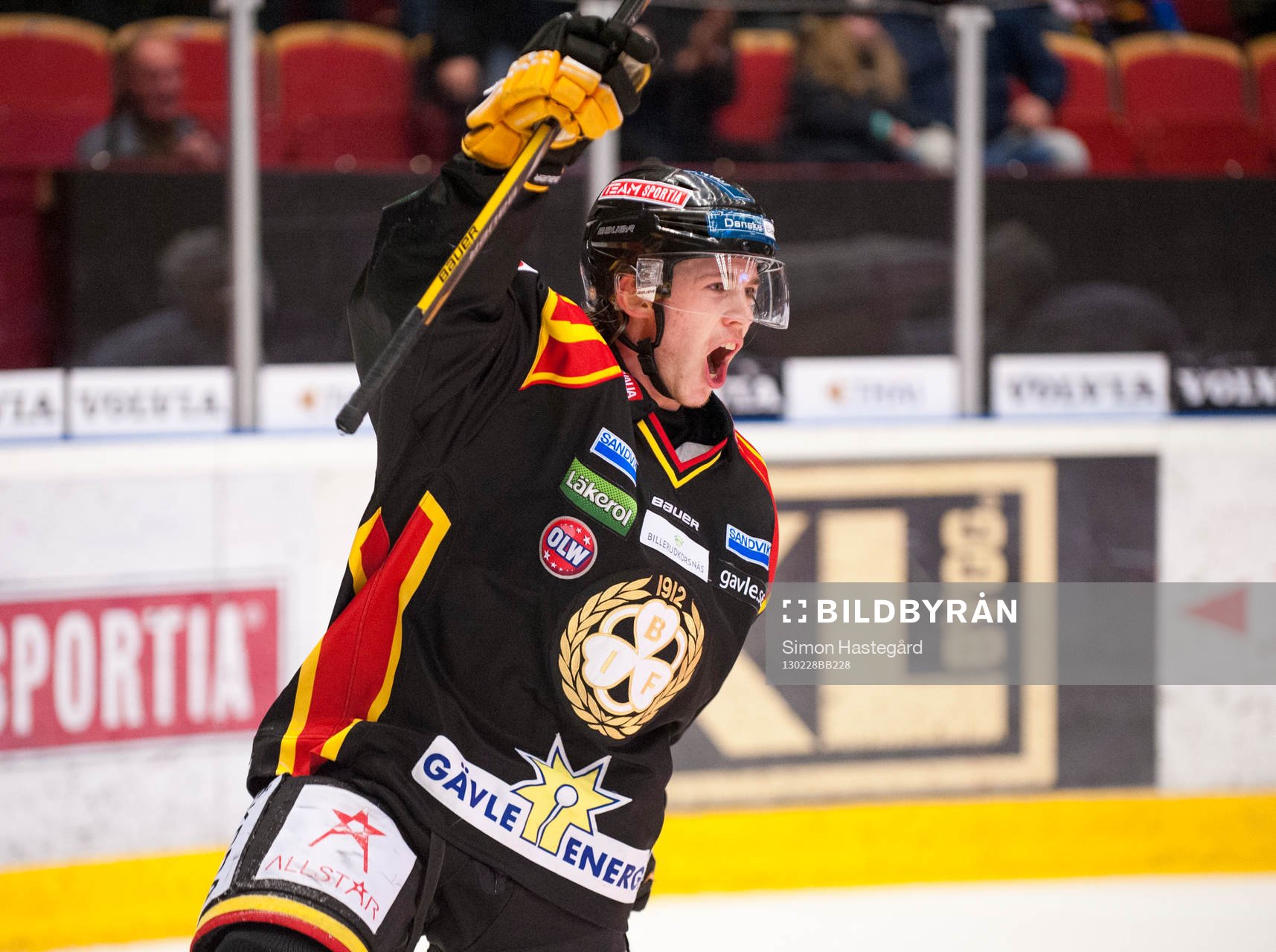 Elias Lindholm, Brynäs, jublar
