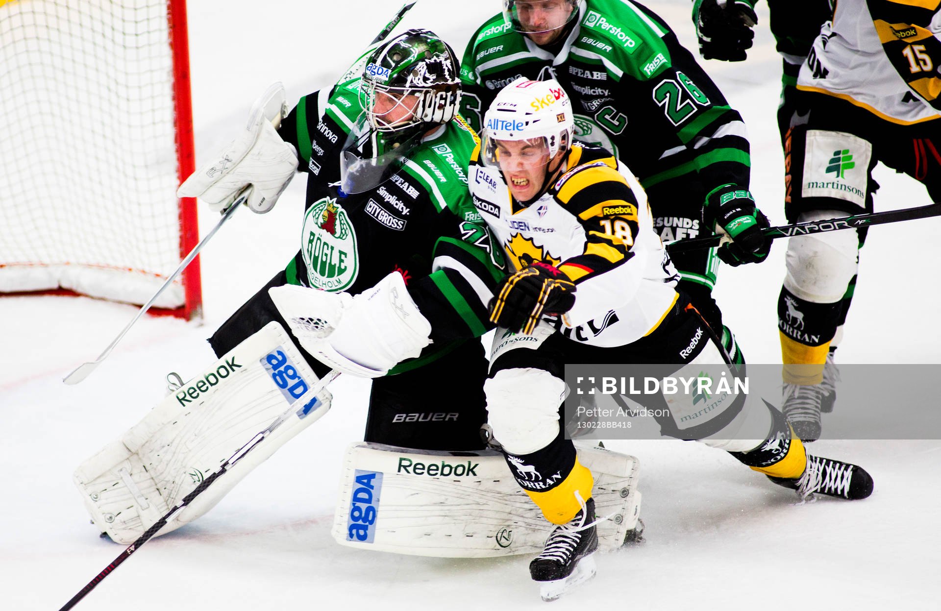 Jakob Johansson, Martin Gerber, målvakt, Rögle, i kamp