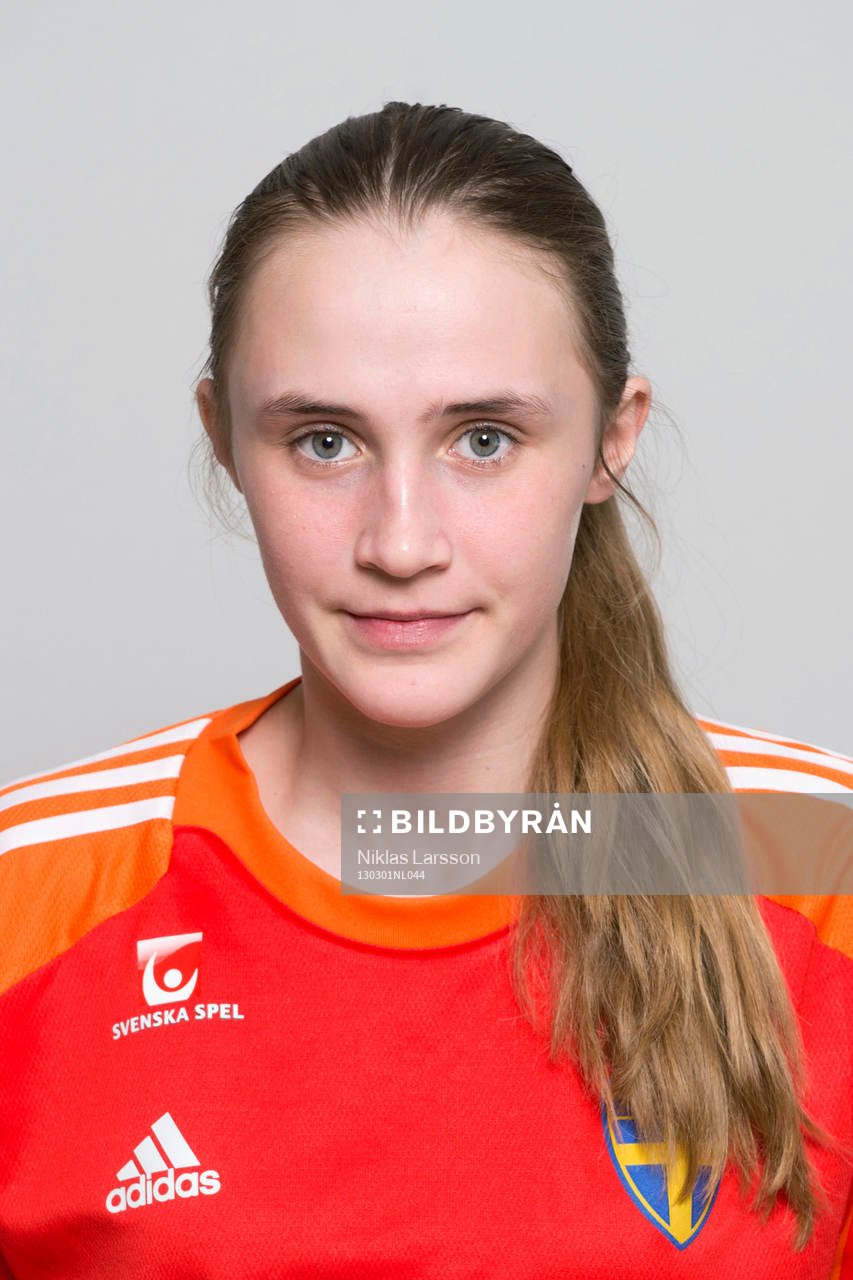 Olivia Waller, Sverige