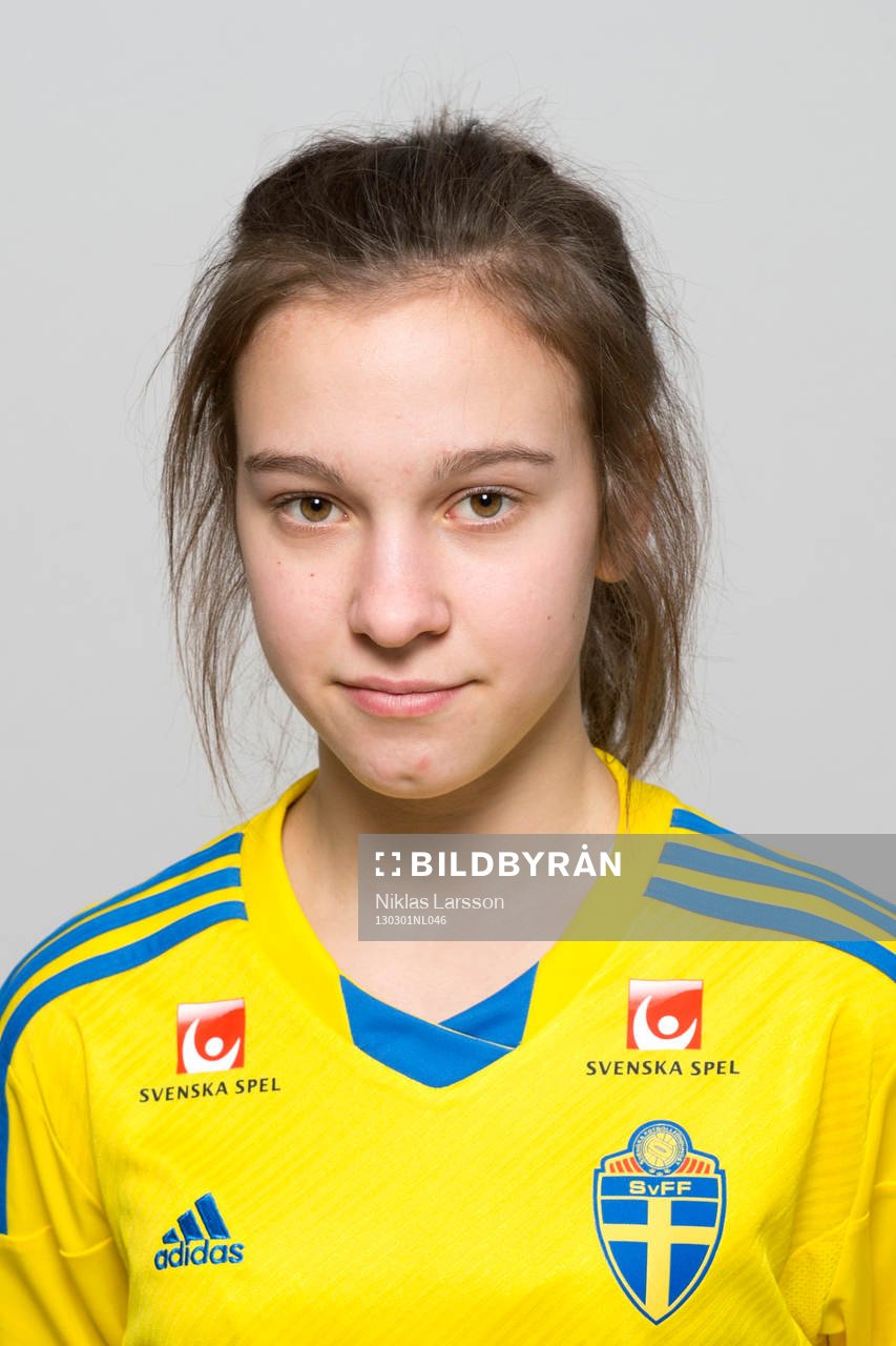Julia Zigiotti, Sverige