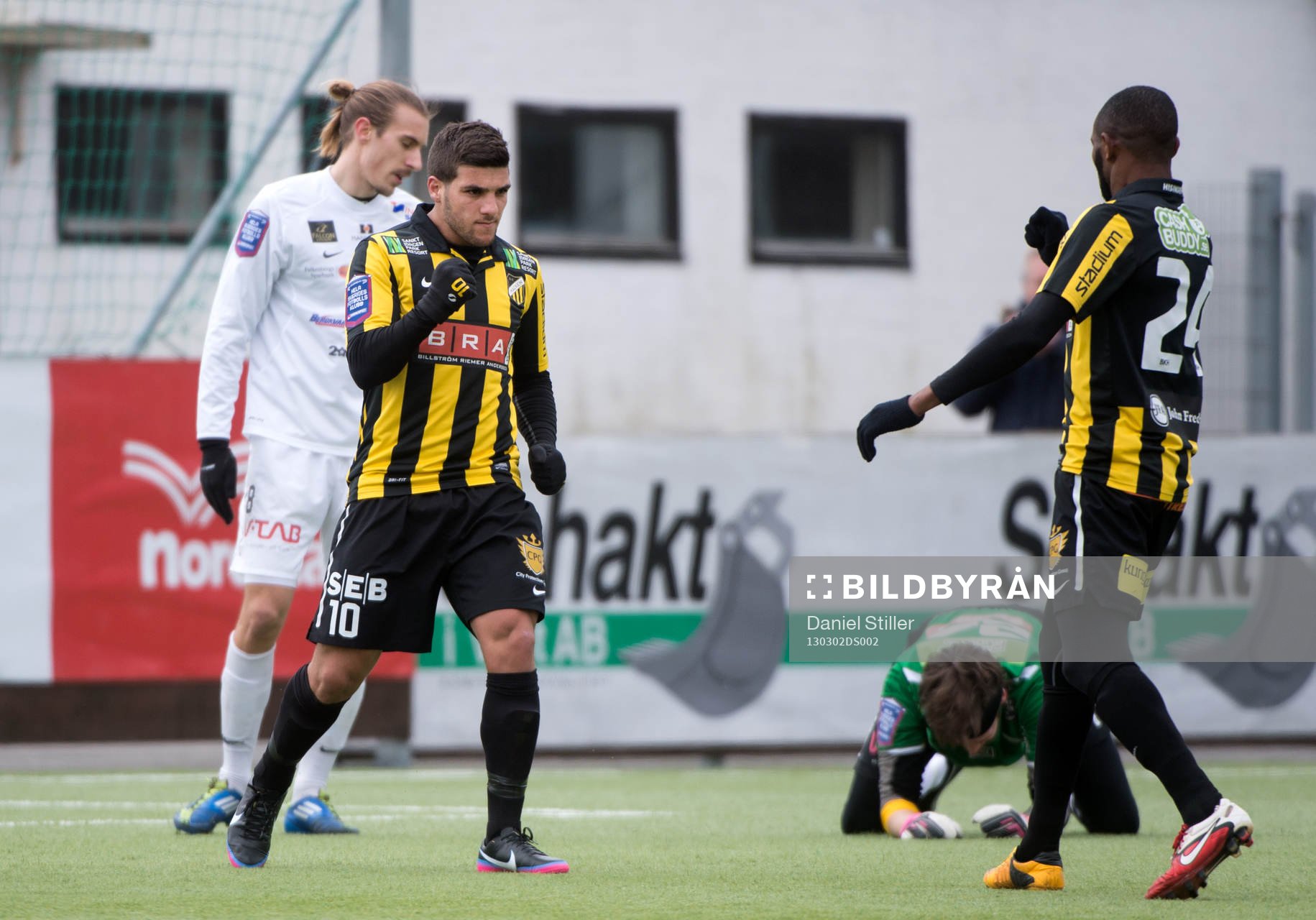 Moestafa El Kabir, Häcken, gör 1-0 men målet blir