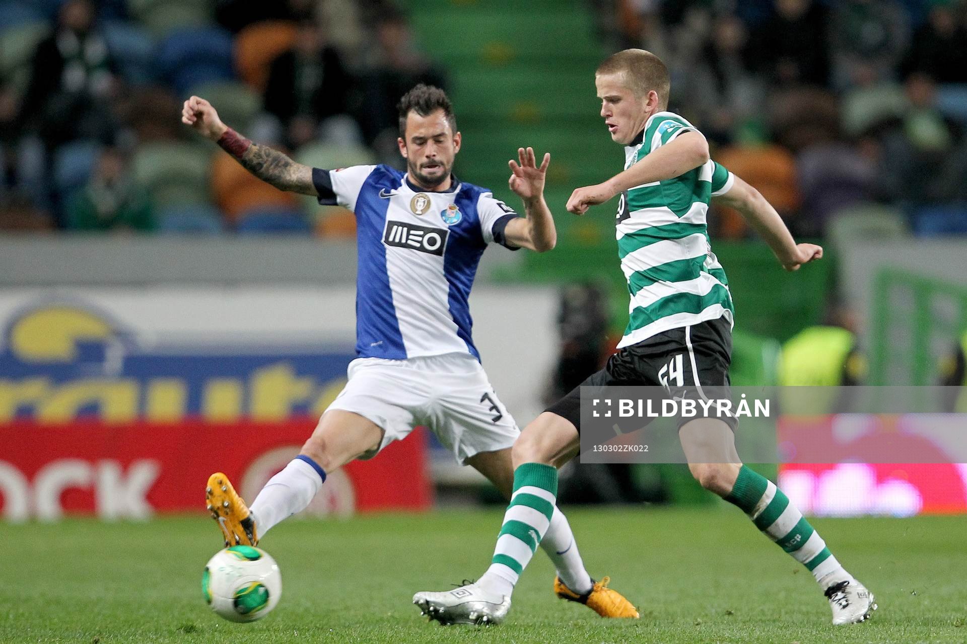 Steven Defour  / Eric Dier   - 03.03.2013 - Sporting/
