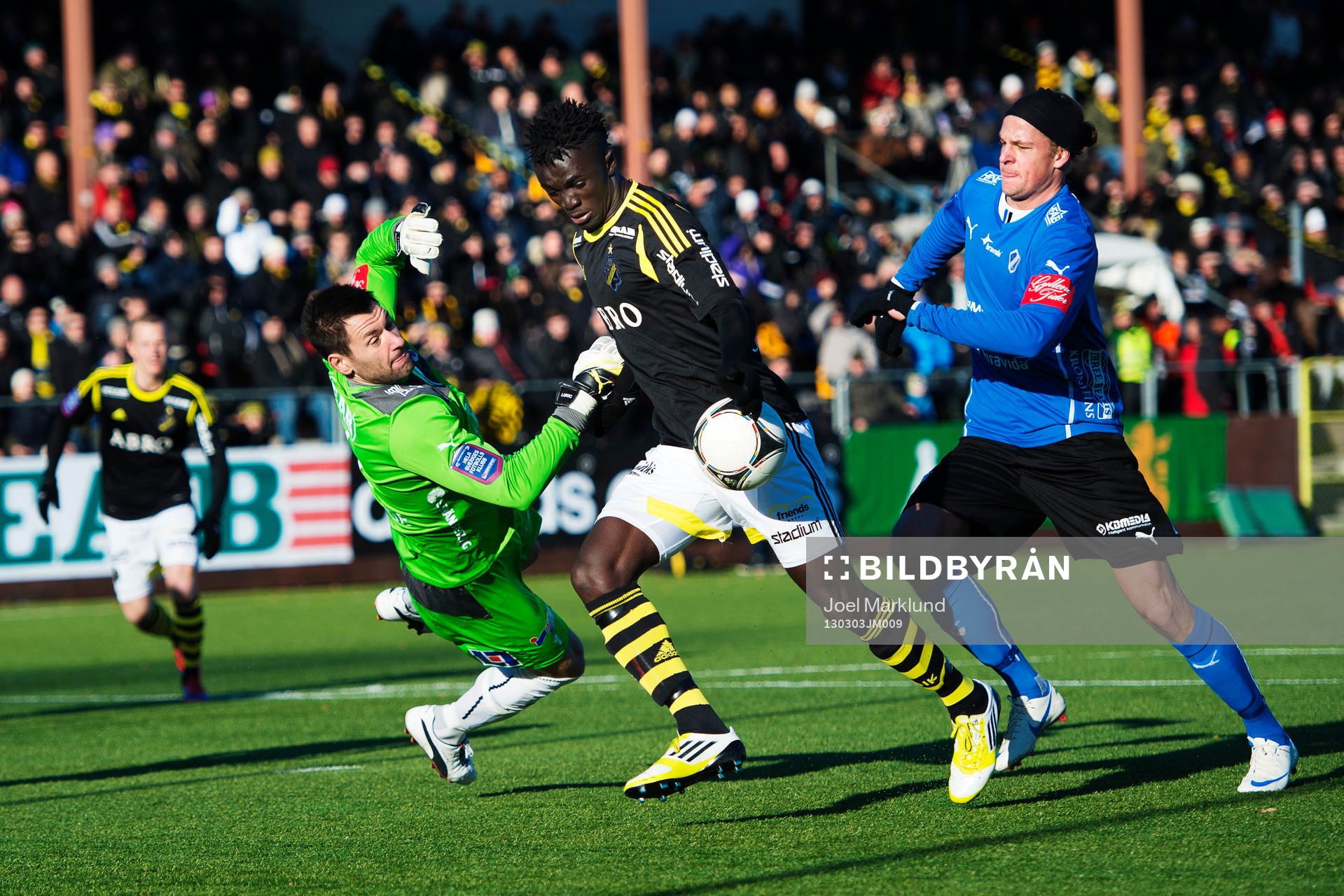 Kwame Amponsah Karikari, AIK, oroar framför Stojan Lukic,