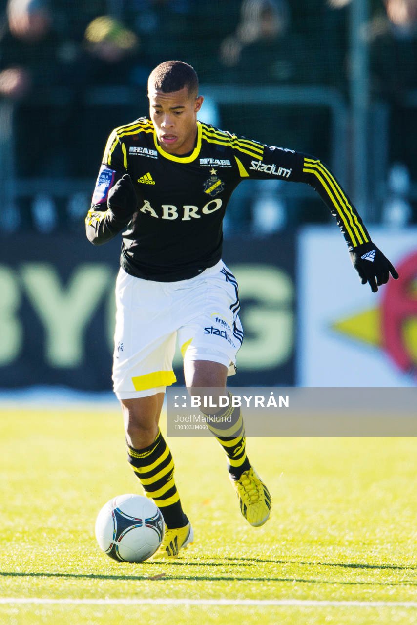 Robin Quaison, AIK