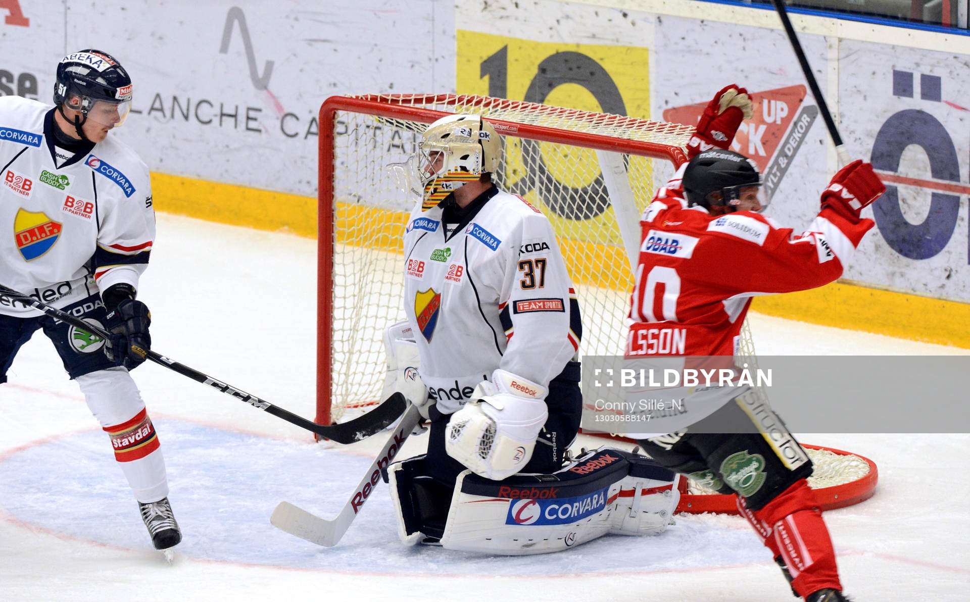 Robin Olsson jublar