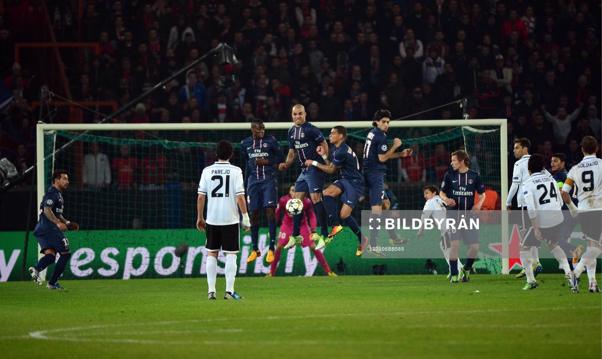 Illustration Coup Franc - 06.03.2013 - Paris Saint Germain