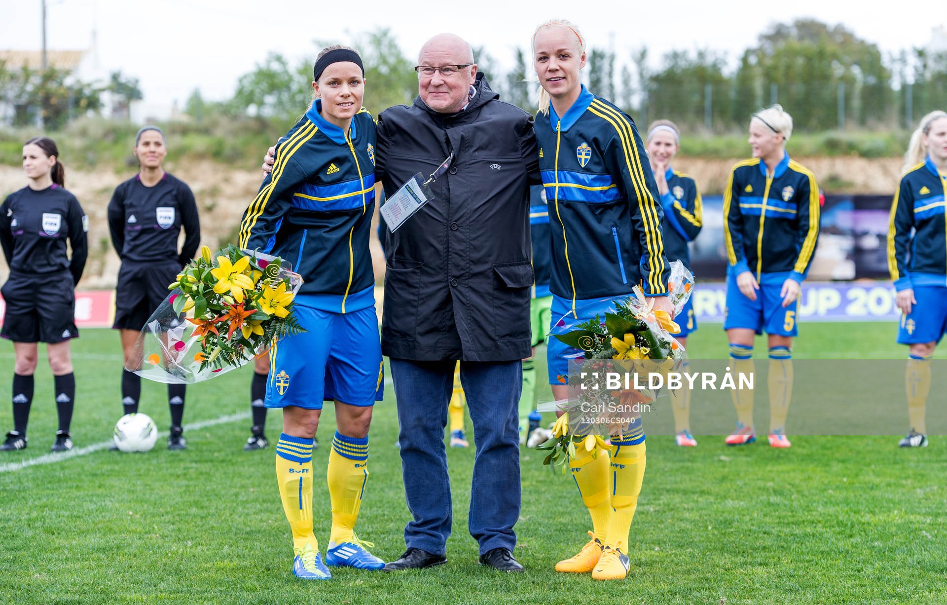 Sara Thunebro och Caroline Seger, gör sin 100:e landskamp.