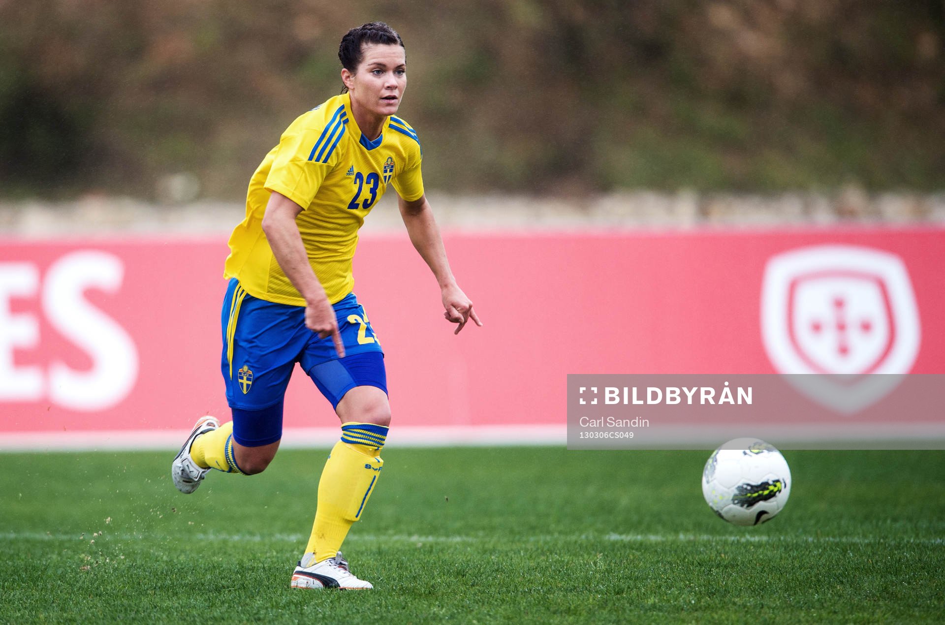Hanna Folkesson, Sverige, debuterar i landslaget