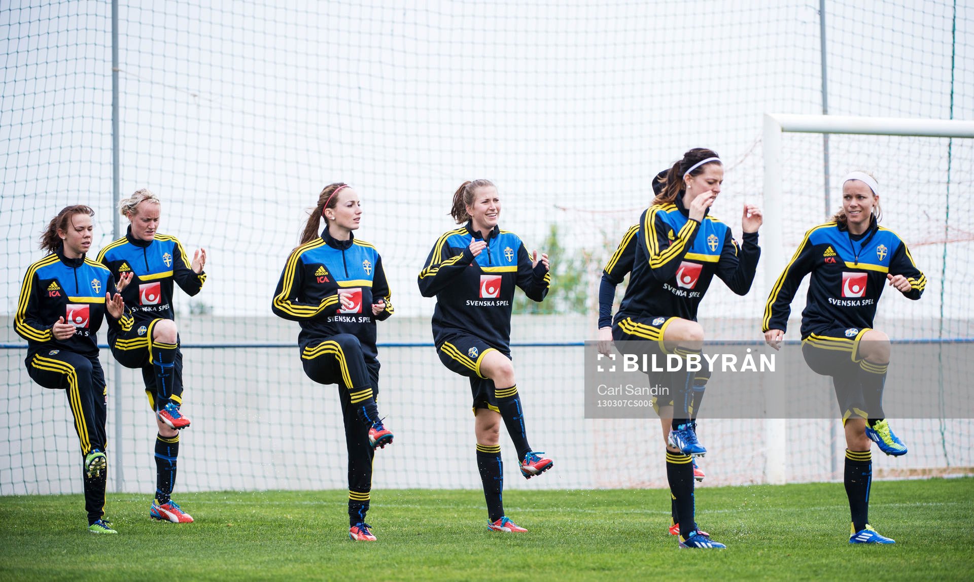 Jessica Samuelsson, Marie Hammarström, Kosovare Asllani,