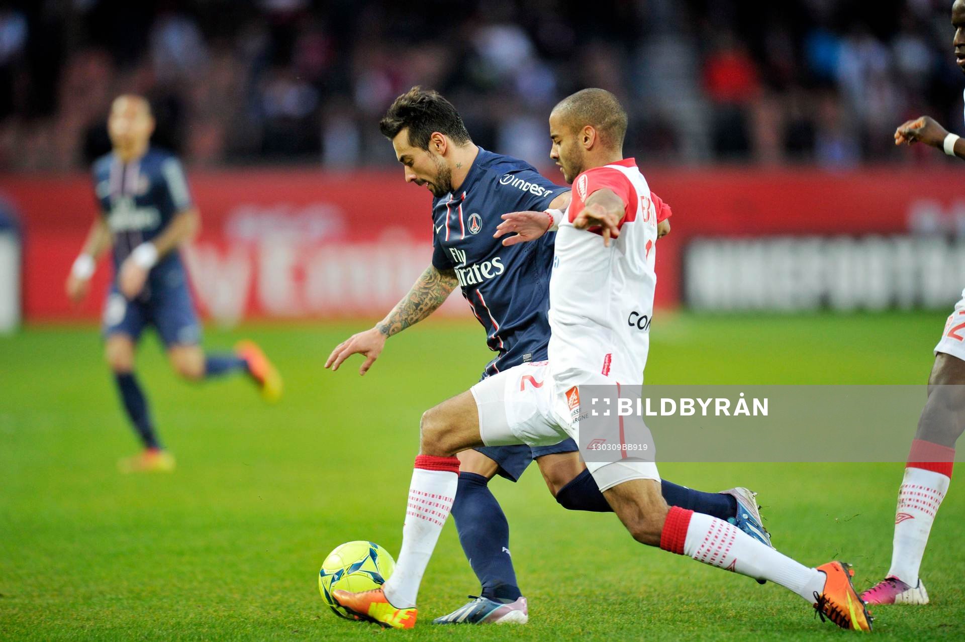 Ezequiel LAVEZZI / Yassine JEBBOUR - 09.03.2013 - Paris
