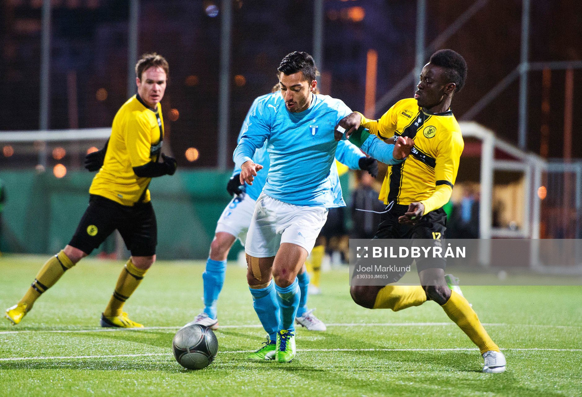 Jiloan Hamad, Malmö FF, utmanar Sam Johnson, Frej