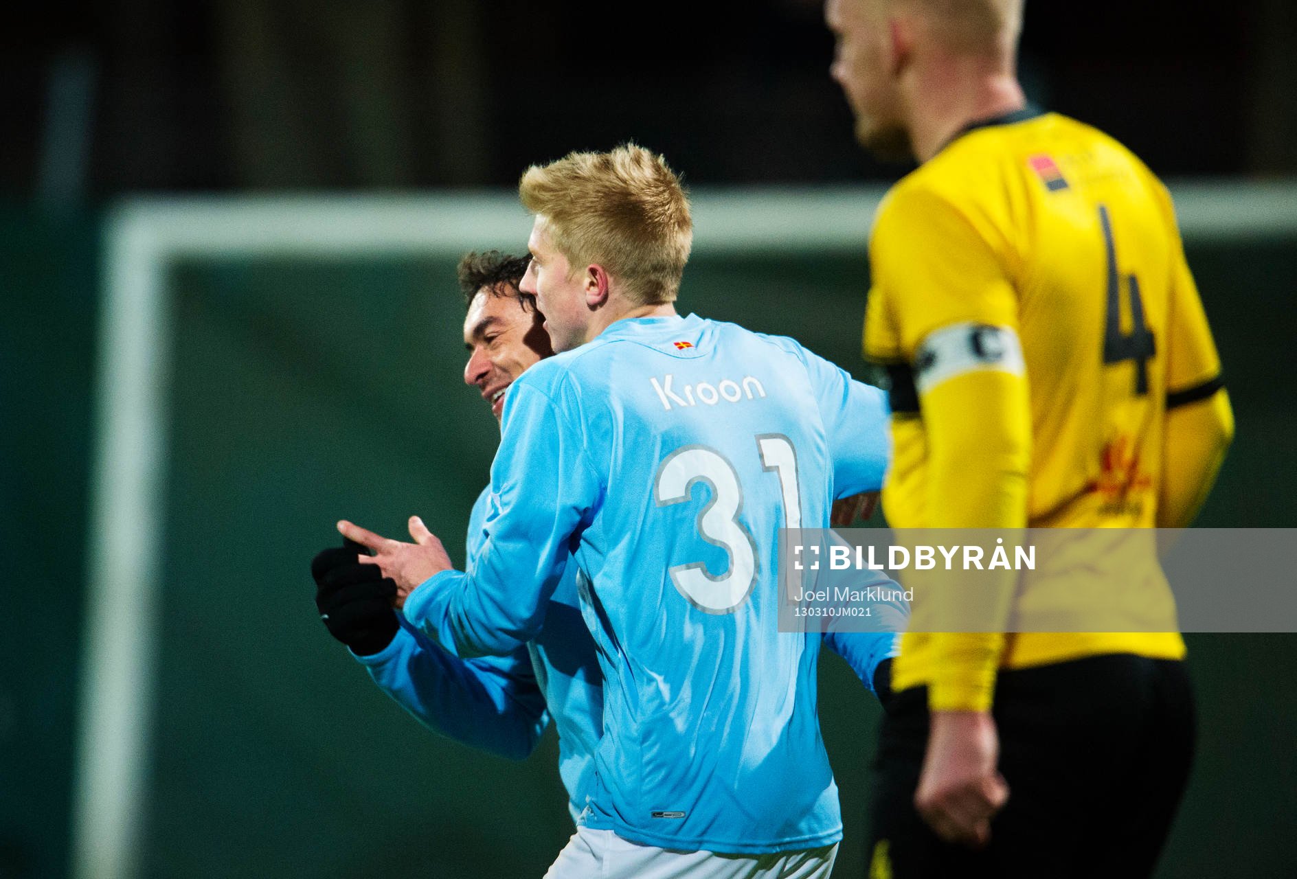 Ricardinho och Simon Kroon, Malmö FF, jublar