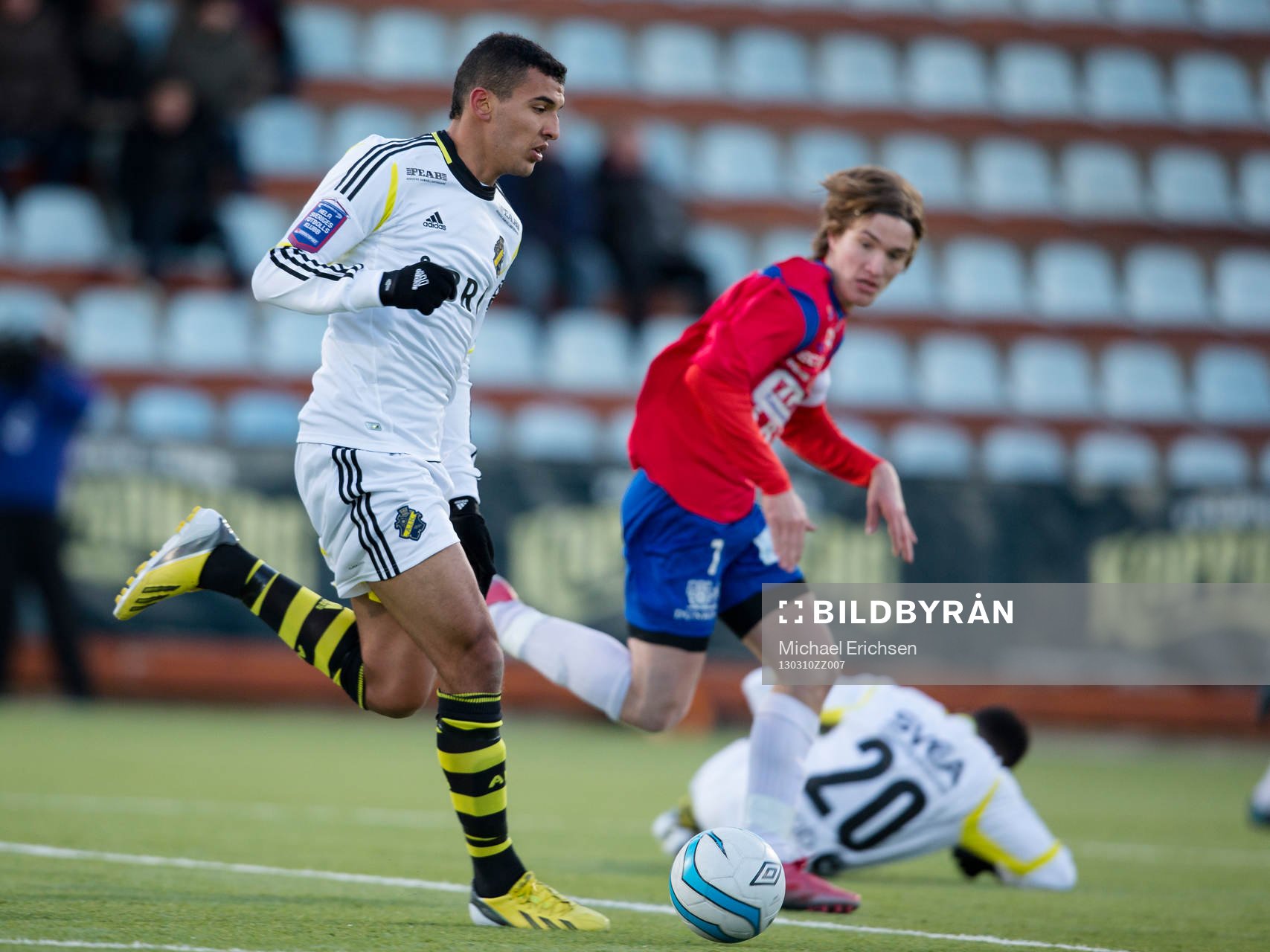 Lalawélé Atakora, AIK