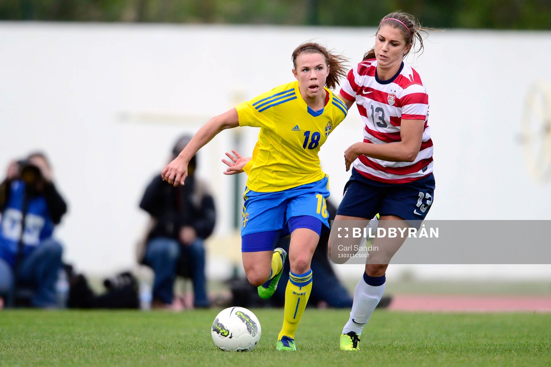 Jessica Samuelsson, Sverige och Alex Morgan, USA