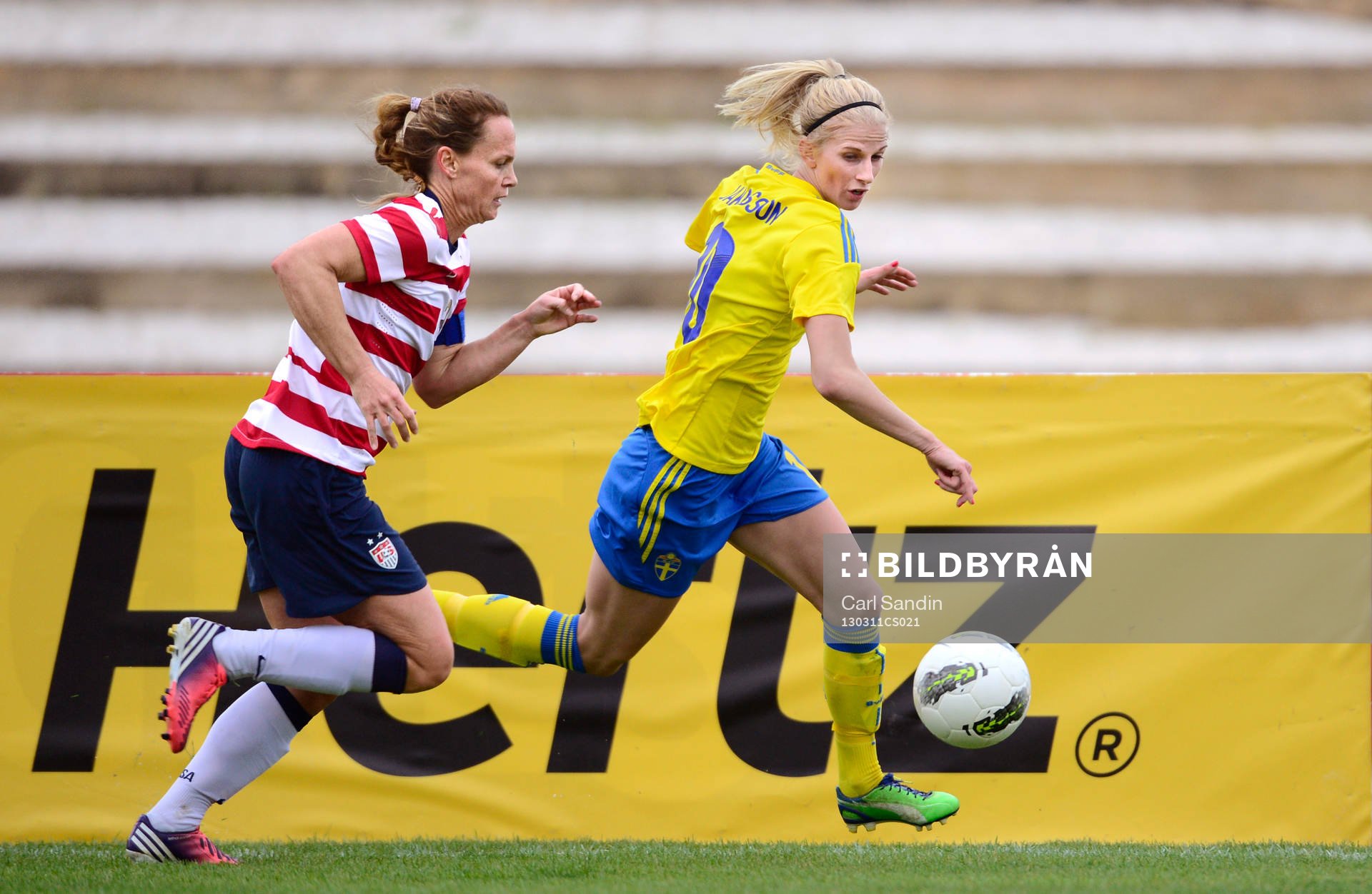 Christie Rampone, USA och Sofia Jakobsson, Sverige