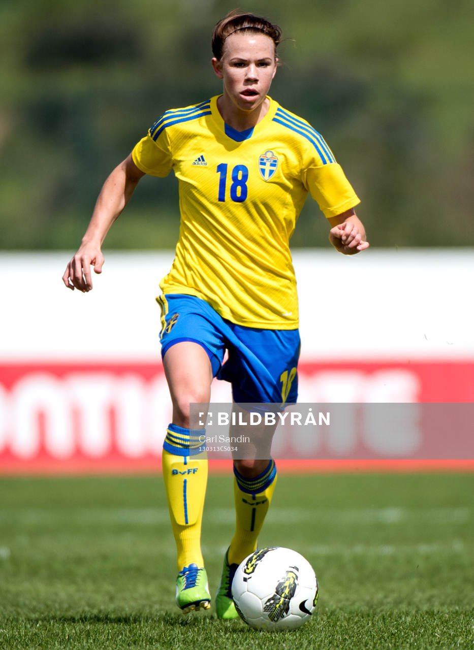 Jessica Samuelsson, Sverige