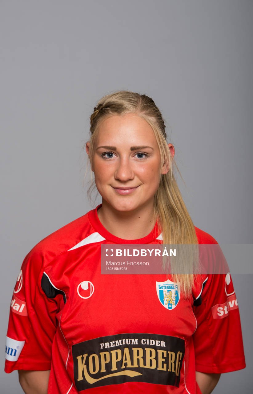 Louise Högrell, målvakt
