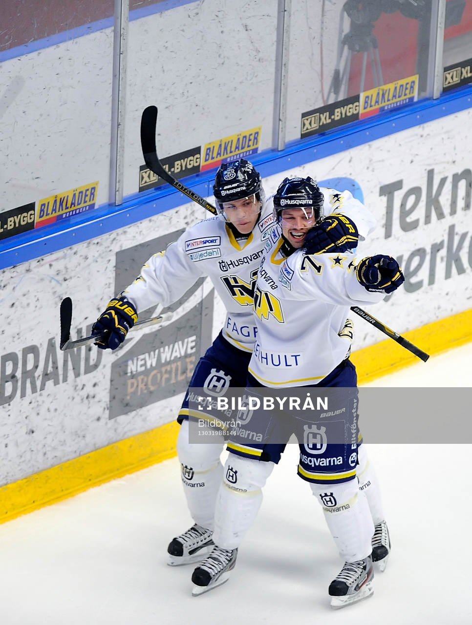 Jubel  3-4 målet av HV71 nr 72 Patrik Carlsson