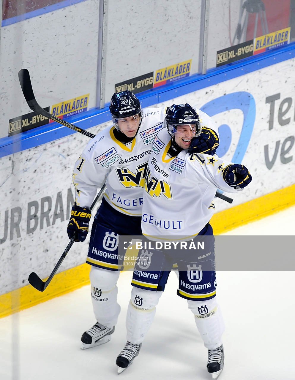 Jubel  3-4 målet av HV71 nr 72 Patrik Carlsson