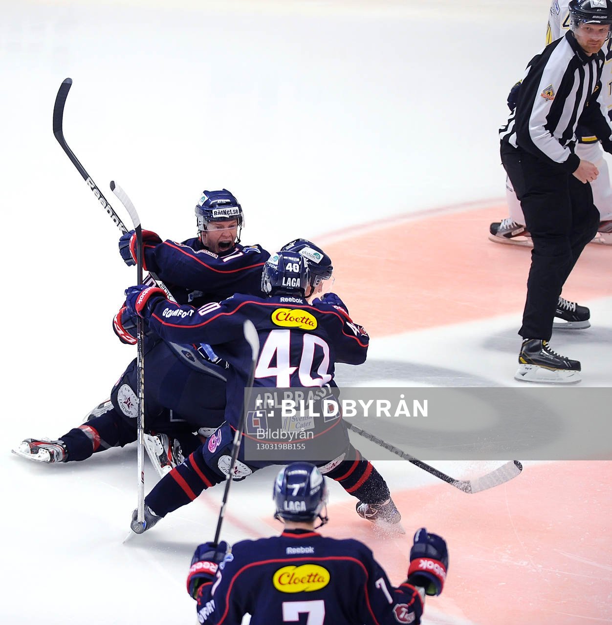 5-4 målet av nr 11	 Simon Hjalmarsson