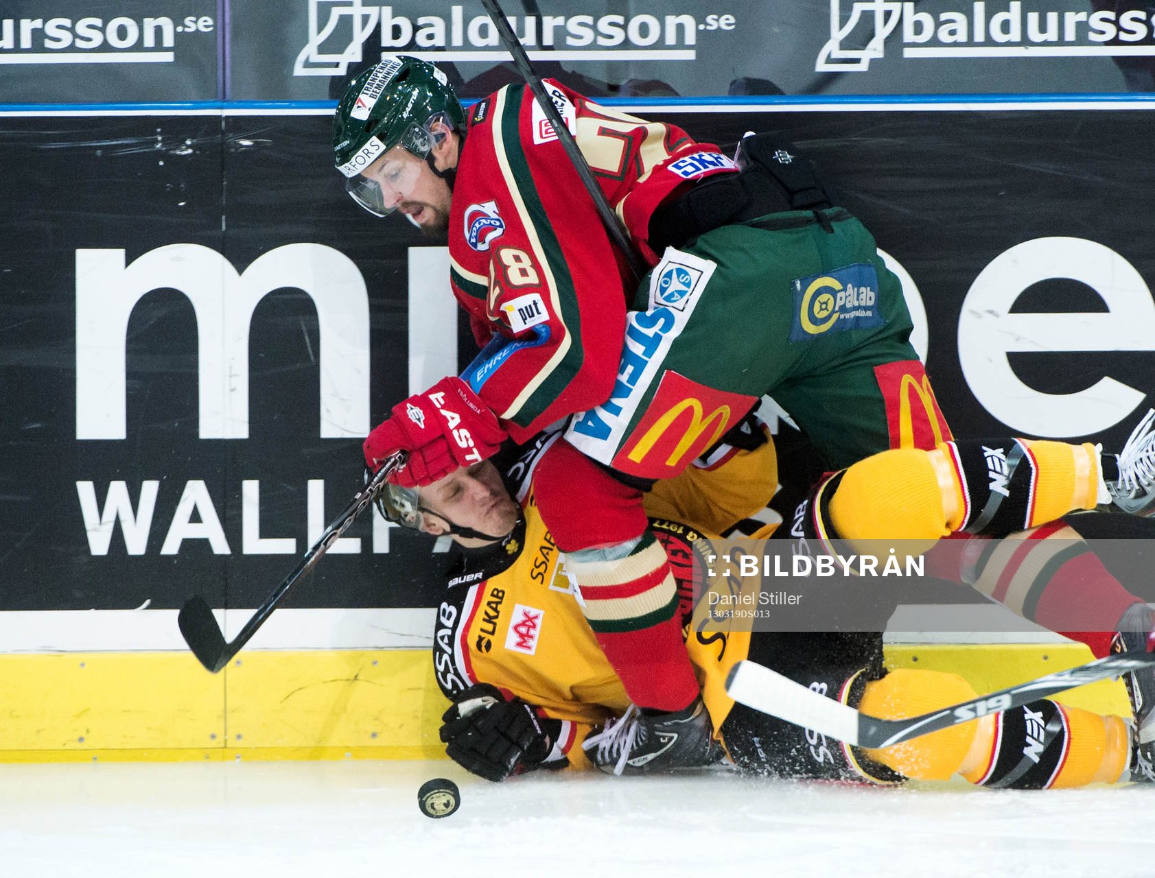 Dick Axelsson, Frölunda. Joonas Wihko, Luleå