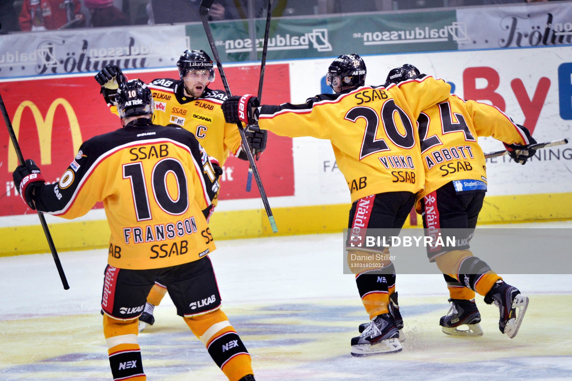 Luleås nr 29 Chris Abbott gör 3-3 till Luleå