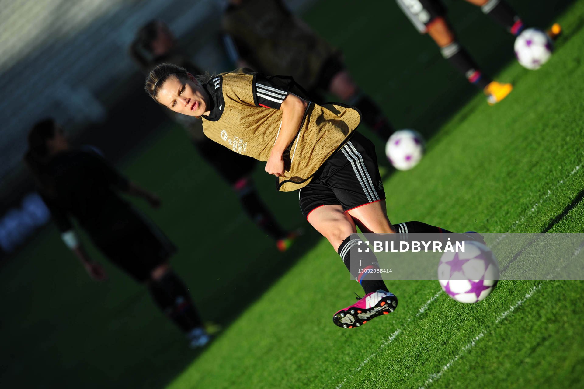 Lara DICKENMANN - 20.03.2013 - Lyon / Malmoe - 1/4Finale