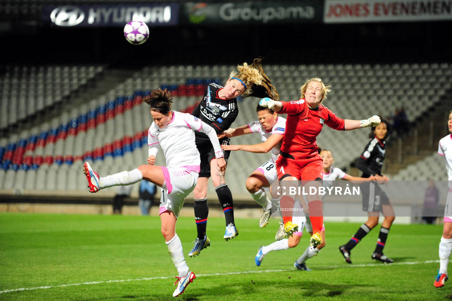 Laetitia TONAZZI - 20.03.2013 - Lyon / Malmoe - 1/4Finale
