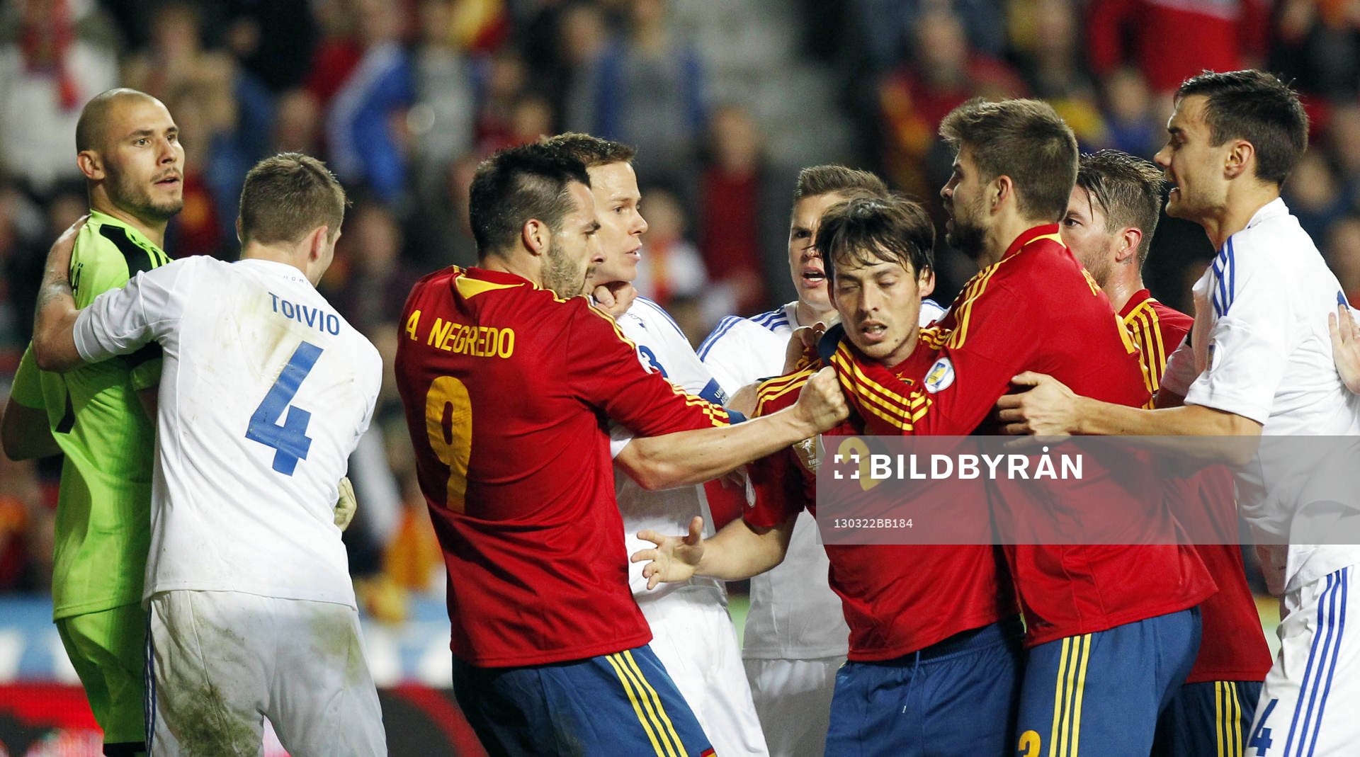 Sergio Busquets / Juan Mata / Sergio Ramos - 22.03.2013 -