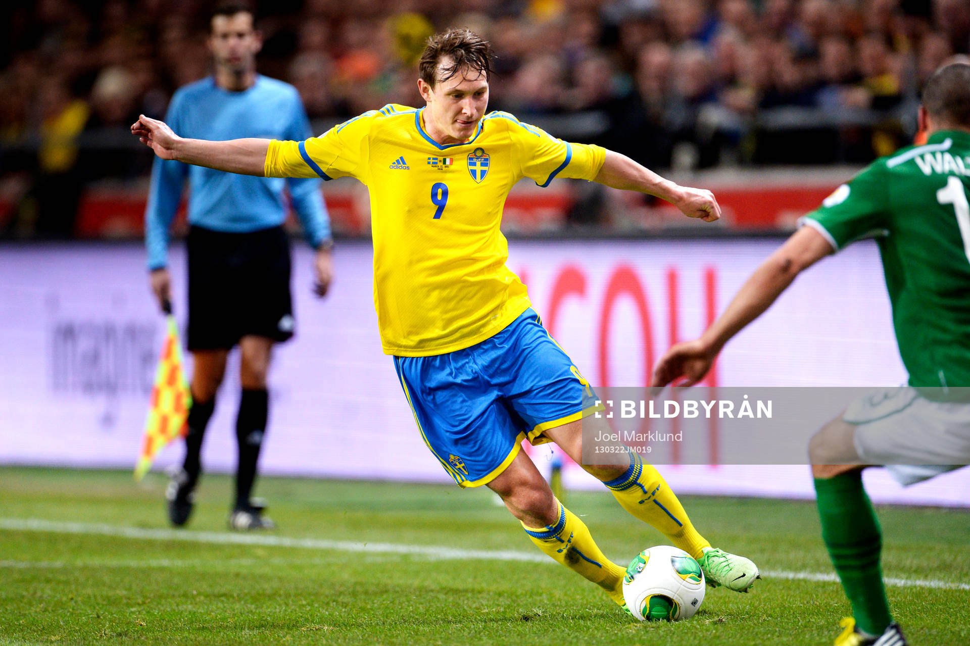 Kim Källström, Sverige, utmanar